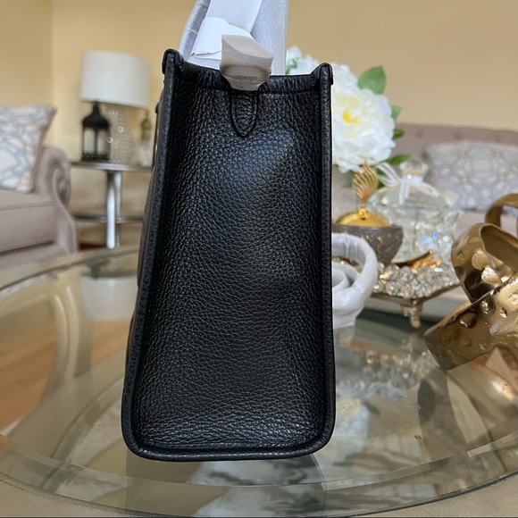 Coach Dempsey Tote 22 With Coach Patch Crossbody Handbag Bag Black - Picture 9 of 12